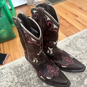 Ariat cowgirl boots. Size 7.5 B. Barely worn and super comfy.